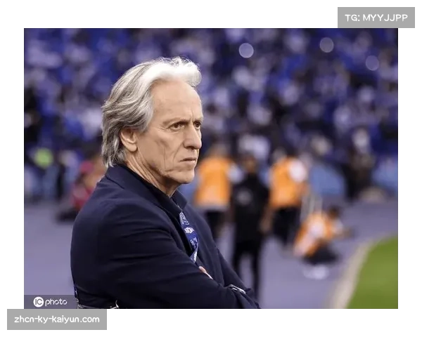 热苏斯调教利雅得新月 攻守平衡战术体系成熟